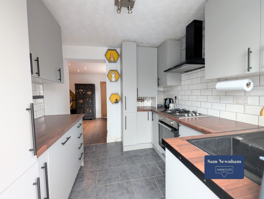 House in Portsmouth - View 5