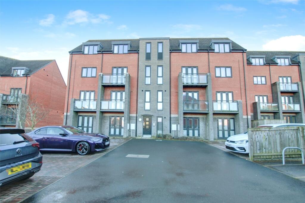 2-bed flat on Shiell Heights, Aykley Heads, Durham, DH1, £195,000