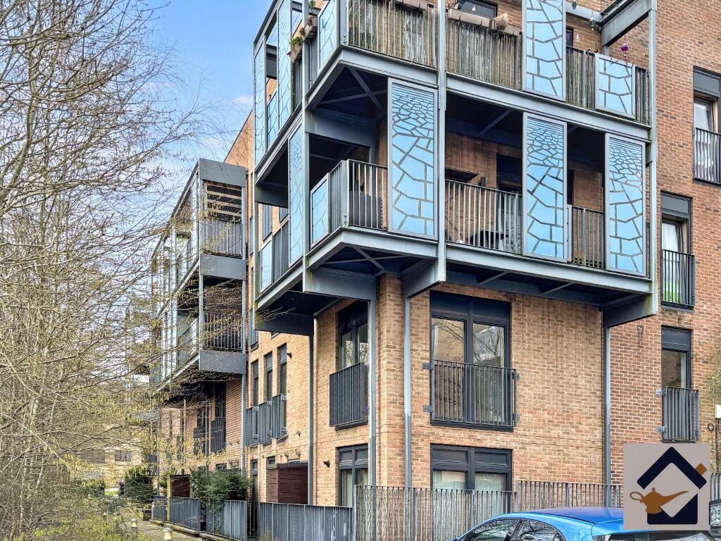 Main image of property: Albion Place, Milton Keynes, Buckinghamshire, MK9