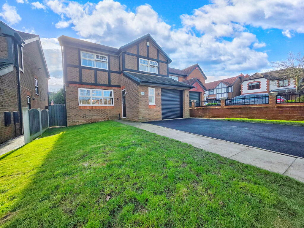 Main image of property: Oaks Wood Drive, Darton, Barnsley, S75 5PT