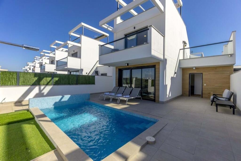 Main image of property: Murcia, Los Alcázares