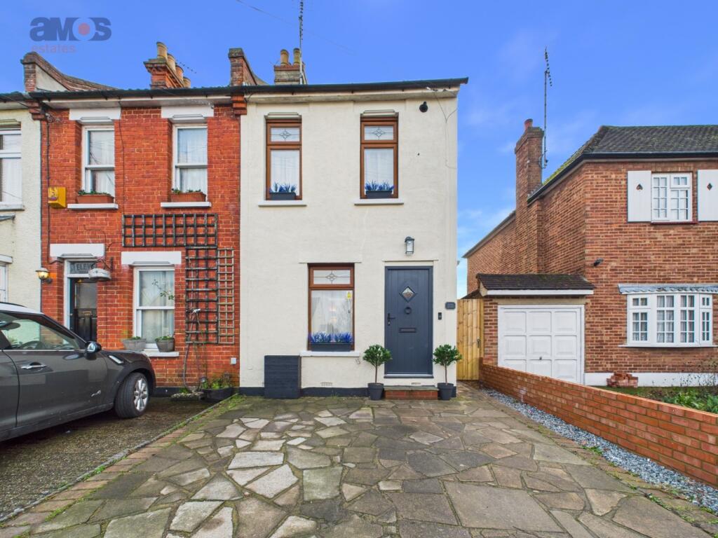 Main image of property: St. Johns Road, Hadleigh, Essex