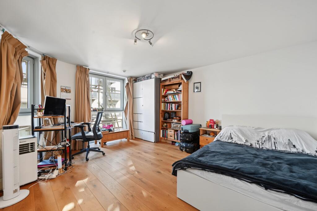 Property photo 8