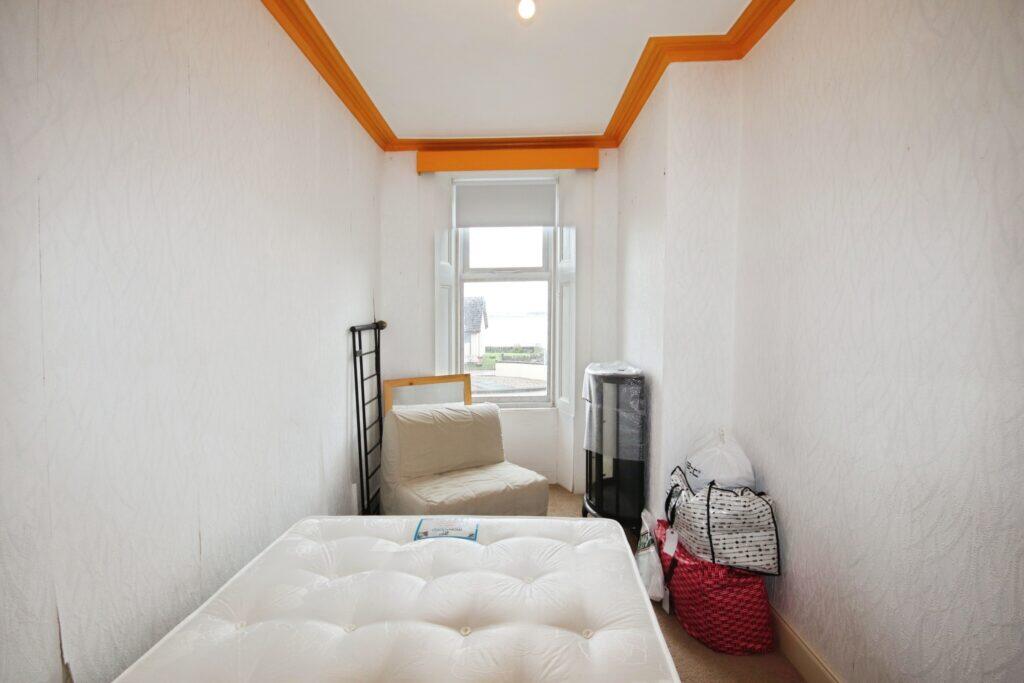 Apartment in Paisley - View 5