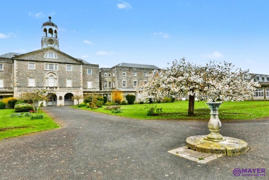 Main image of property: Craigie Drive, Plymouth
