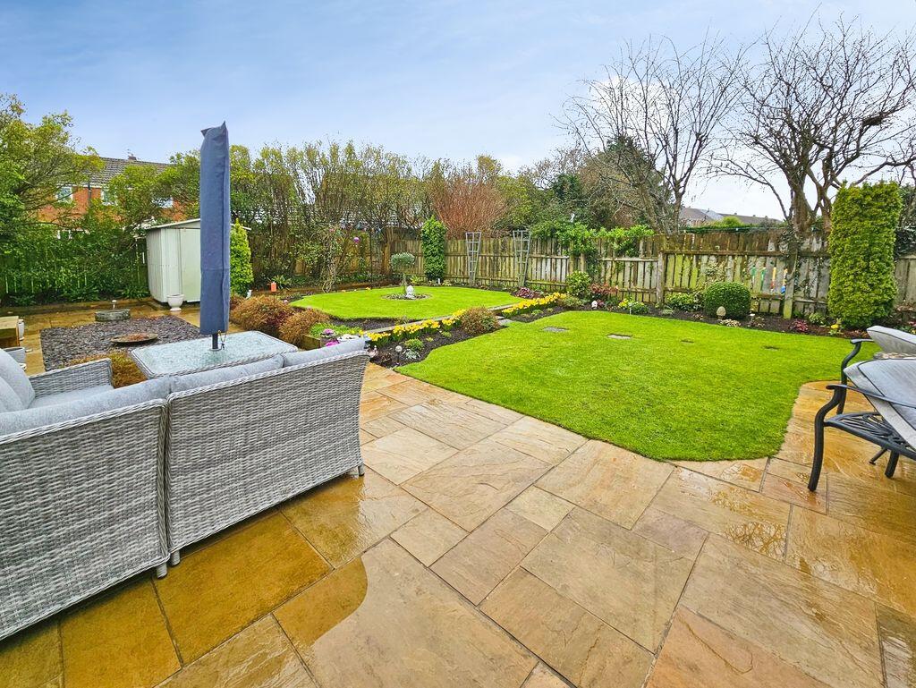 House in Bomarsund, Stakeford, Choppington - More