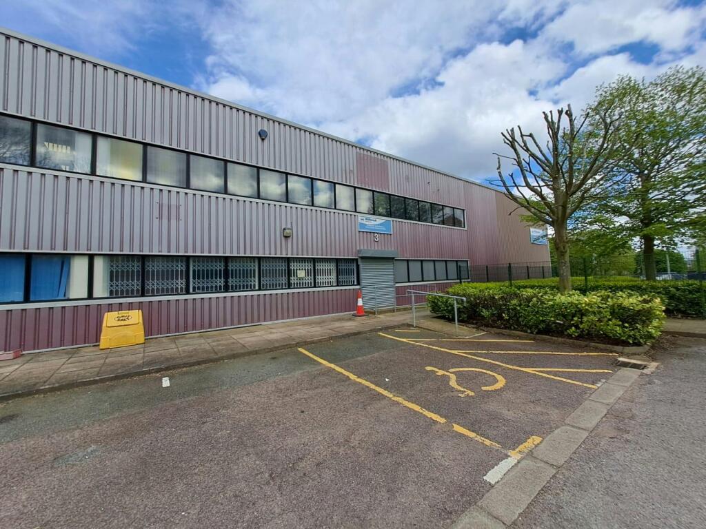 Unit 3 External 2.JPG