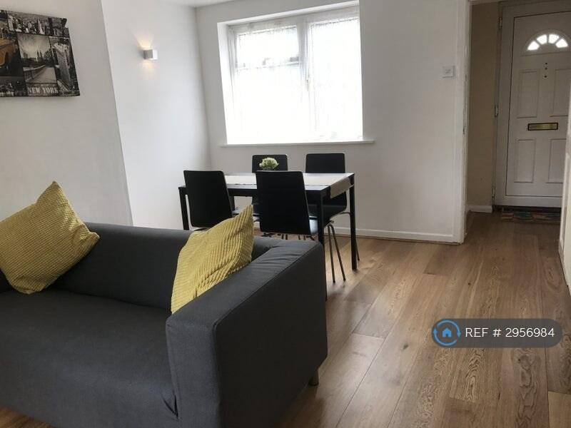 Main image of property: Hazel Crescent, Reading, RG2