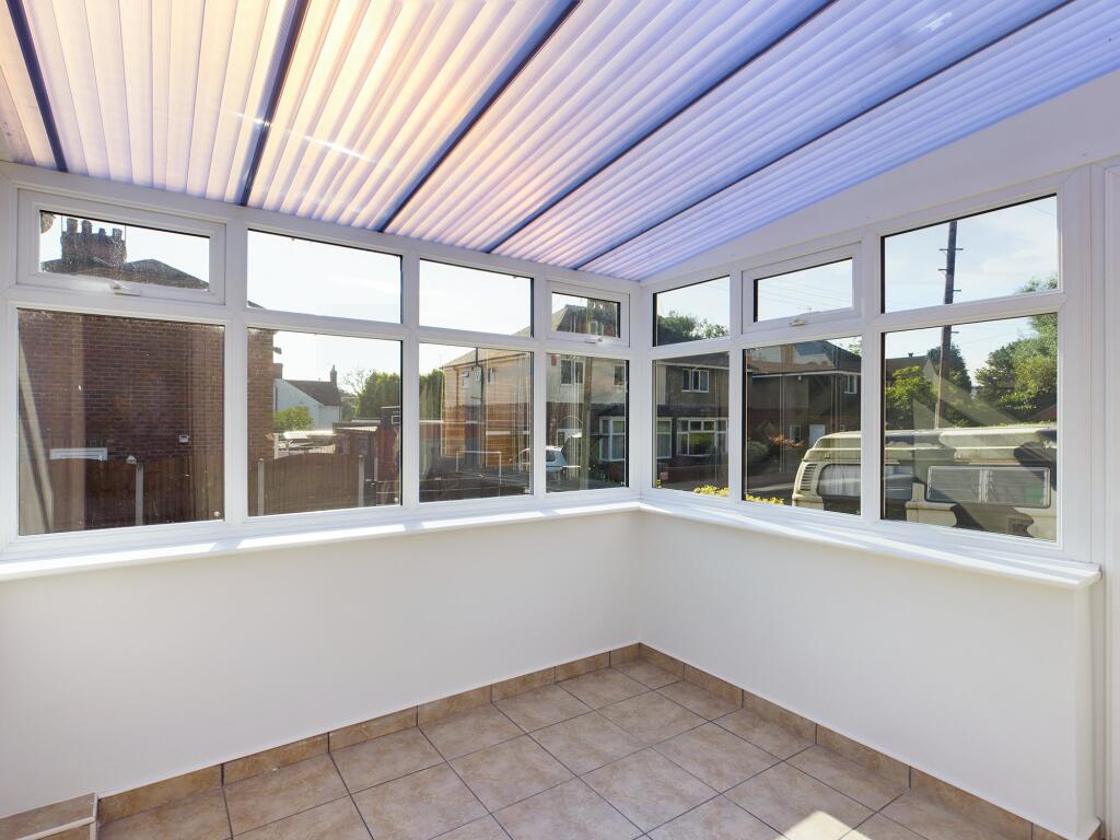 House in Stoke-on-Trent - More