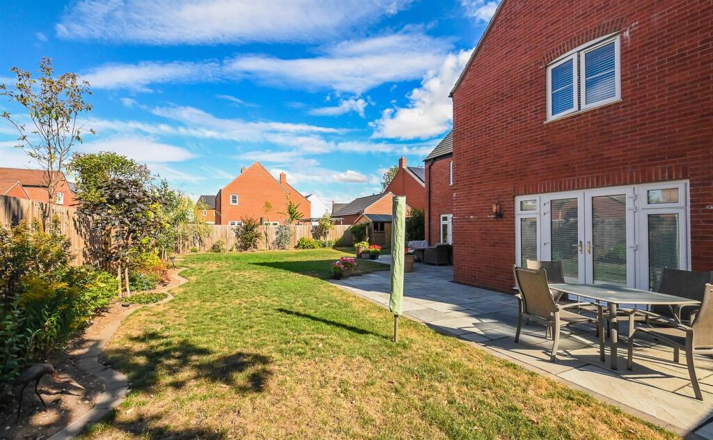 House in Lichfield, Alrewas - View 4