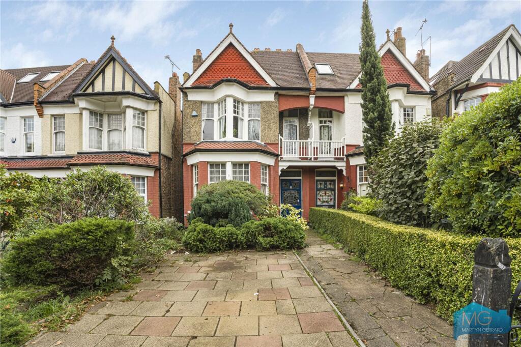 Main image of property: Park View Road, London, N3