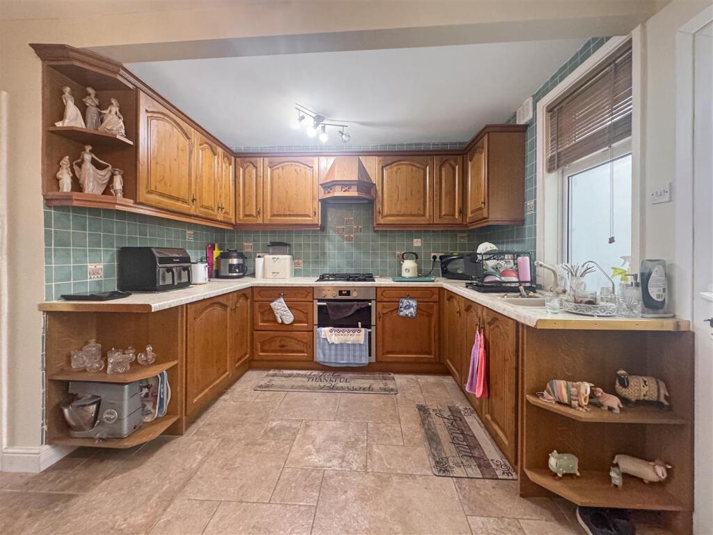 House in Leicester - View 5