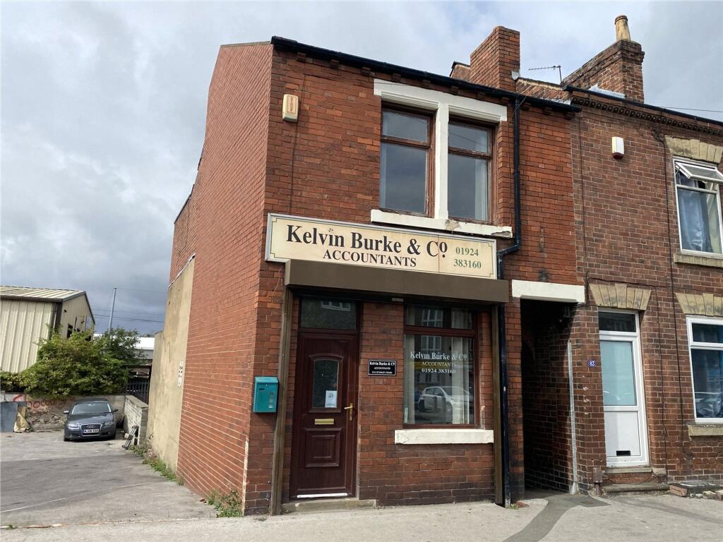 Main image of property: 81A Stanley Road, Wakefield, WF1 4LH