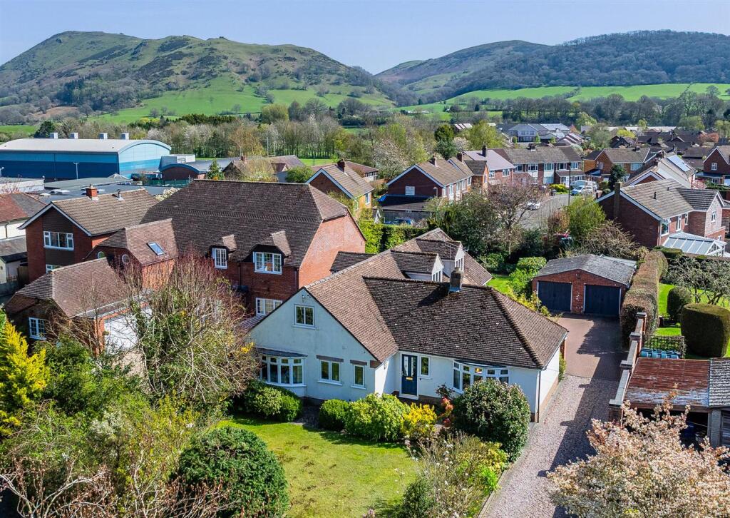 4-bed detached on Caradon, 44 Shrewsbury Road, Church Stretton, SY6 6EU, £675,000
