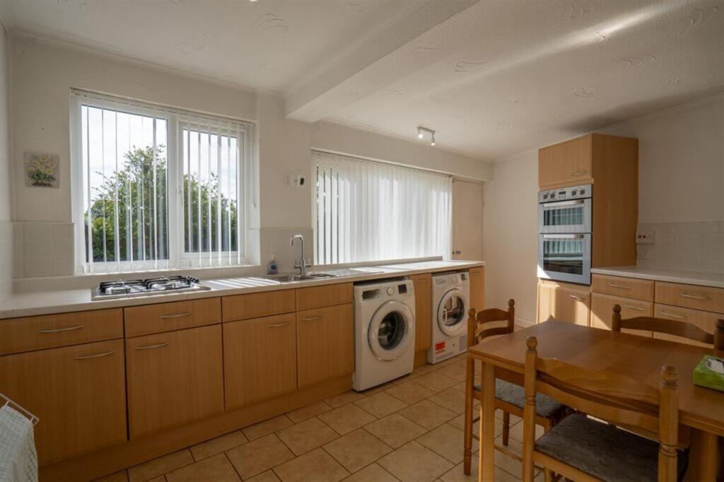 House in Birmingham, Acocks Green - View 5