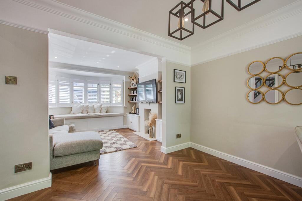 Longmead Drive, Sidcup, DA14 - View 4