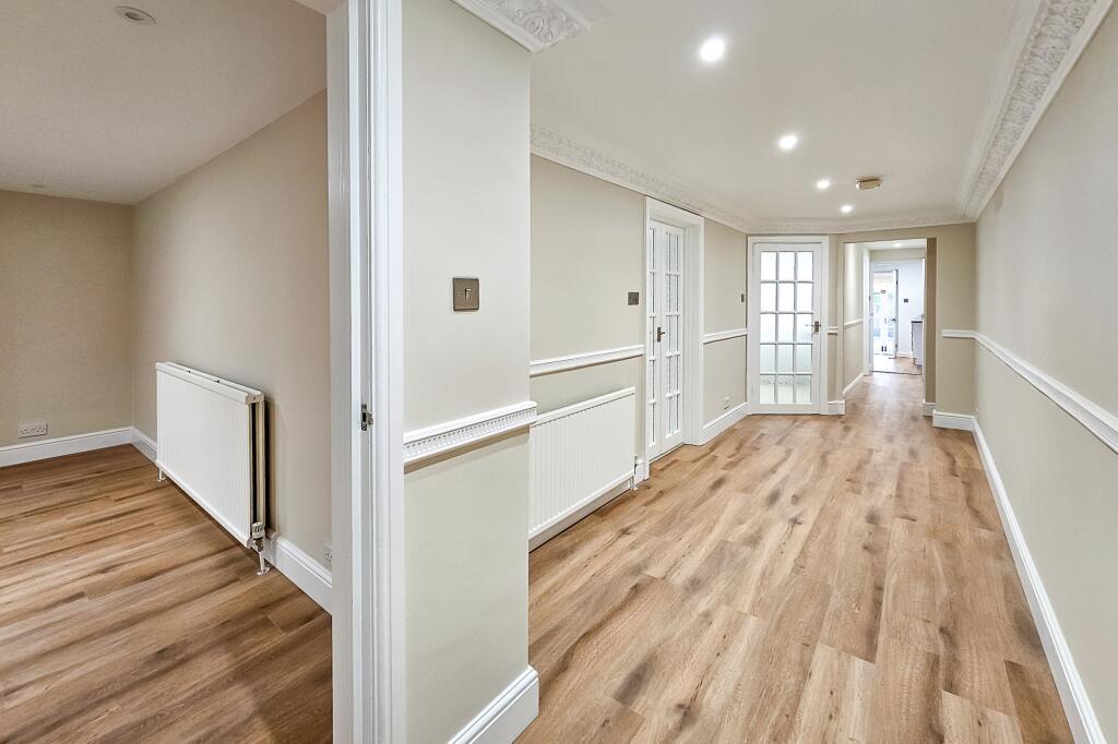 Garden Flat, 25 Kings Road, Harrogate, HG1 5JY - More
