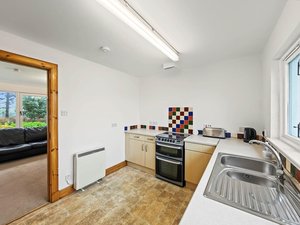 House in Paisley, Argyll and Bute - View 5