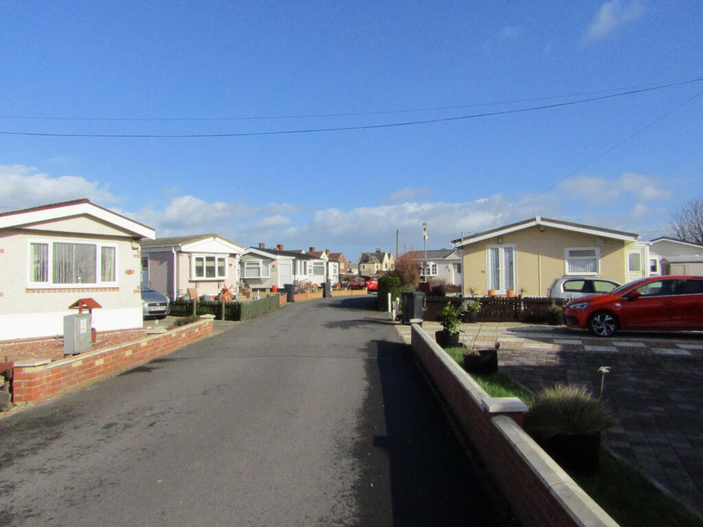 1-bed caravan on Seaton Carew, County Durham, TS25, £99,995