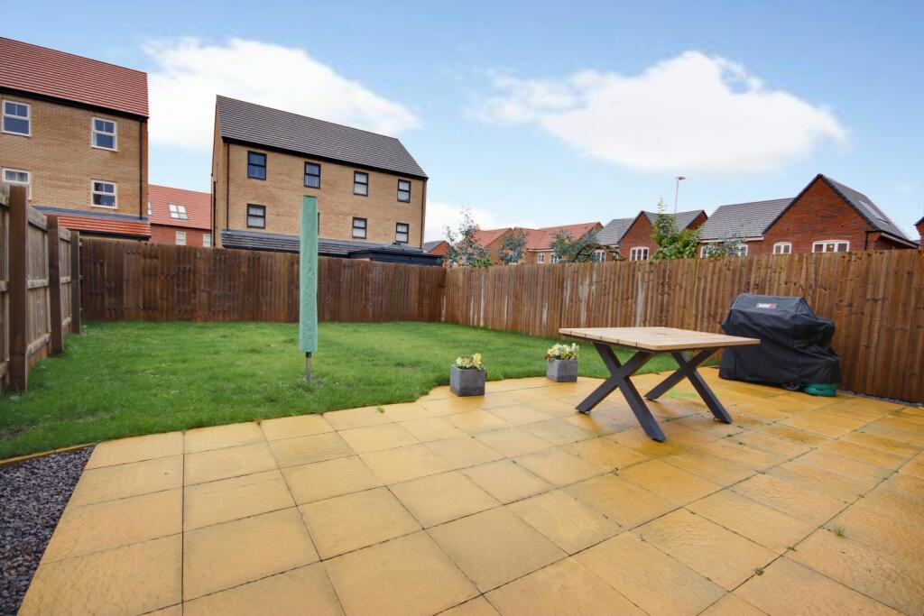 2 Field Maple Crescent, Beverley photo 2