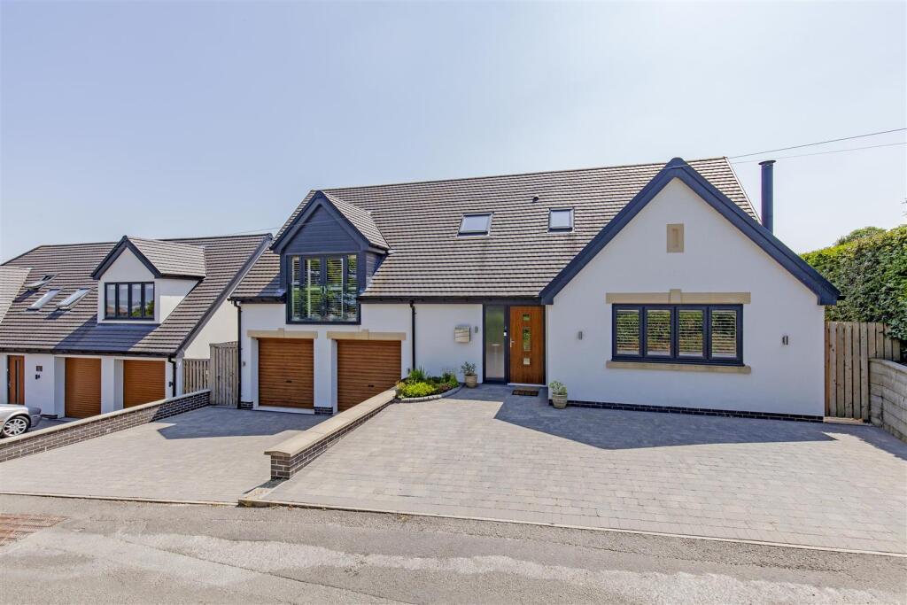 4-bed detached on West View,Longedge Lane,Wingerworth, £700,000