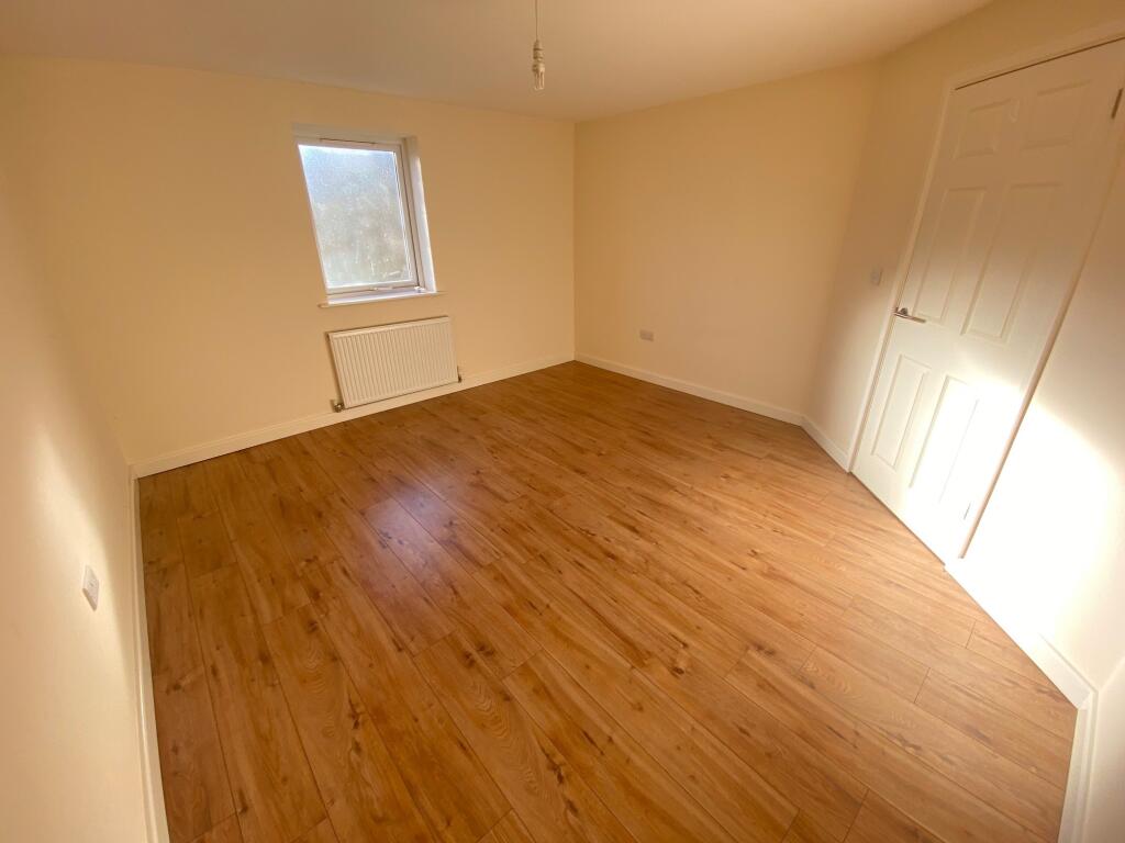 Apartment in Derby - View 5