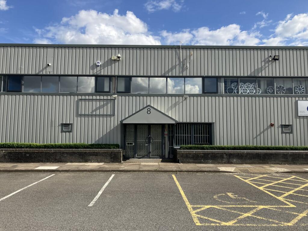 Main image of property: Unit 8 Erica Road, Stacey Bushes Industrial Estate, Stacey Bushes, Milton Keynes, MK12 6HP