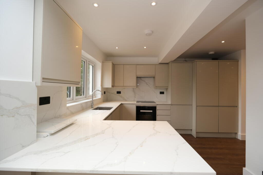 Main image of property: Beckenham Gardens, London