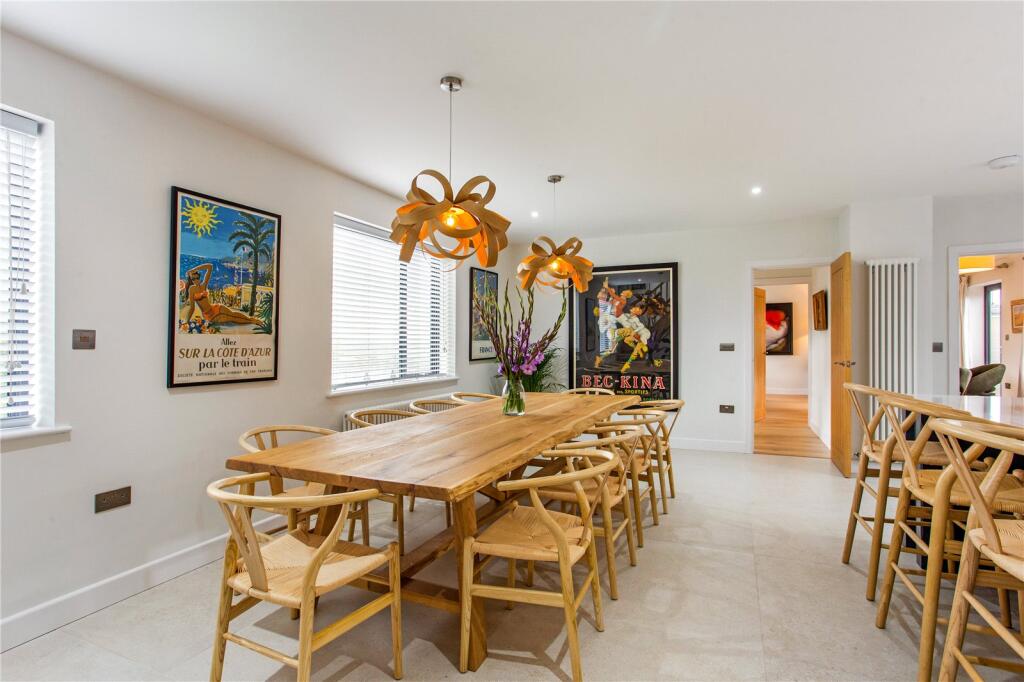 House in Bath - View 3