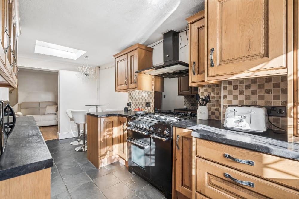 House in Slough - View 4