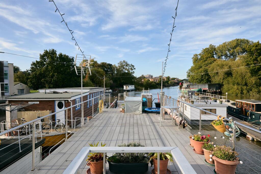 Main image of property: Railshead Road, Isleworth, TW7