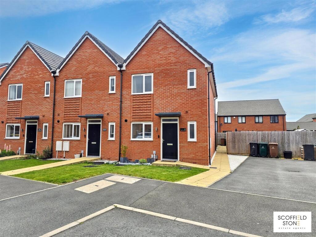 Main image of property: Errwood Close, Hilton, Derby