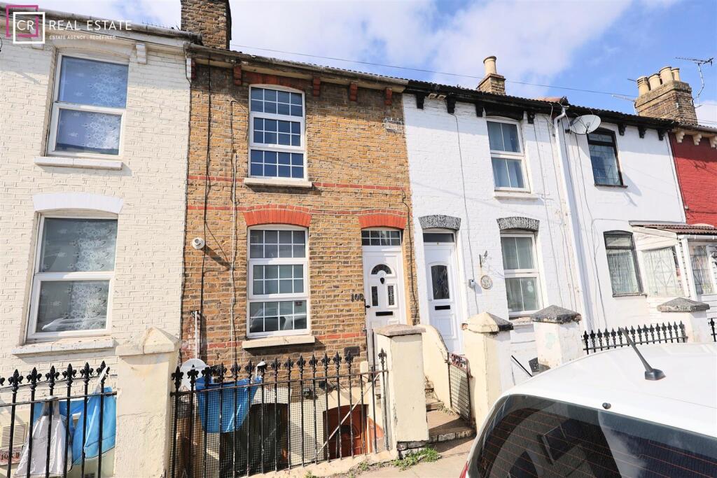 Main image of property: Gardiner Street, Gillingham