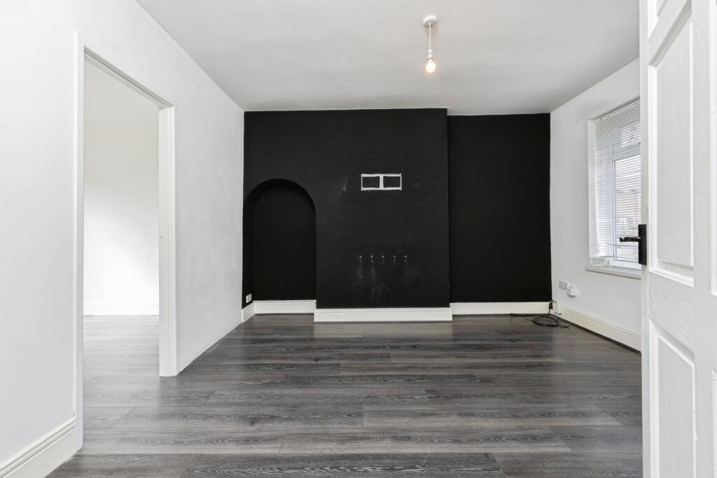 House in North Tyneside, North East - View 3