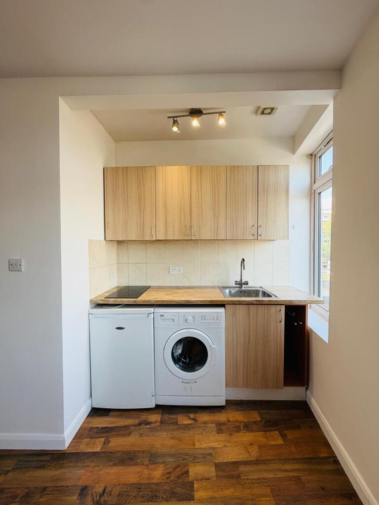Main image of property: High Road Leyton, London