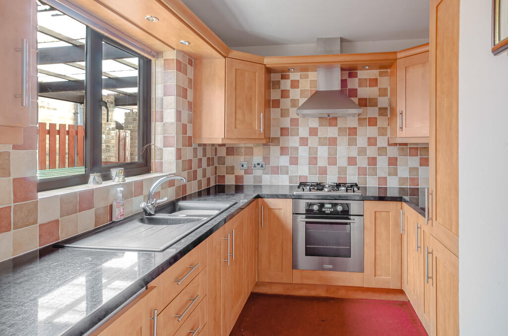 Stanage Way, Ashgate, Chesterfield, S40 photo 2