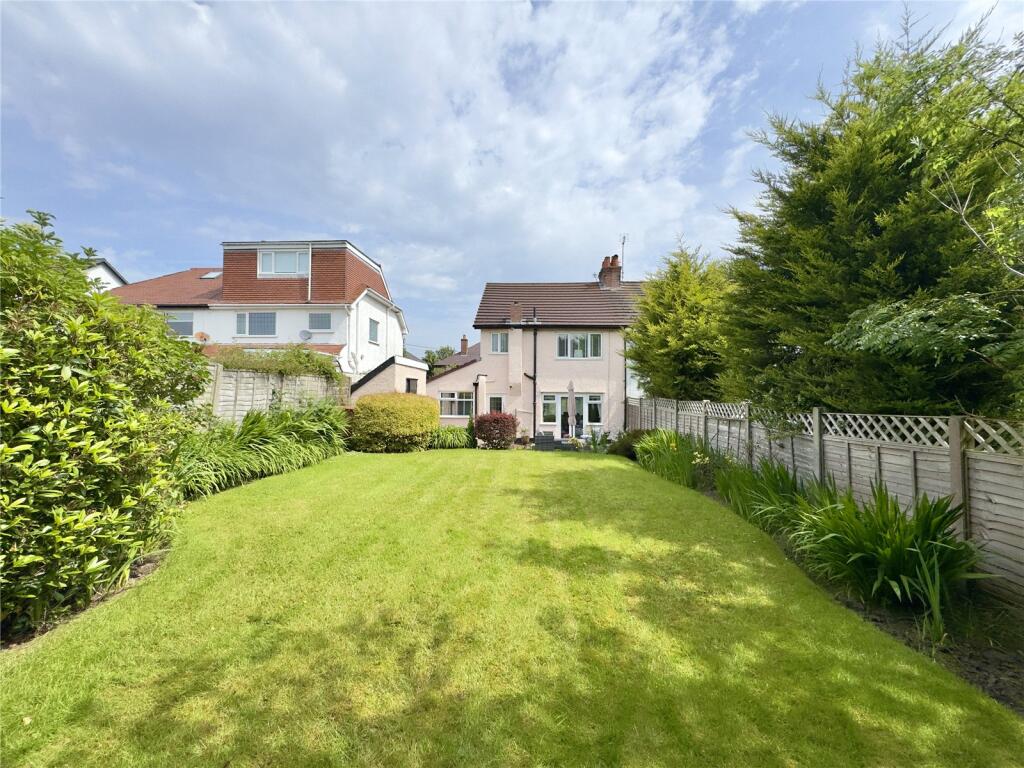 Berwyn Drive, Heswall, Wirral, CH61 photo 2