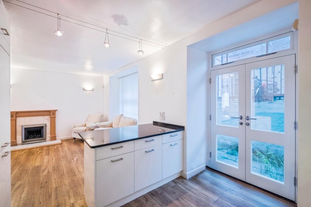 Apartment in Penzance, Wherrytown - View 4