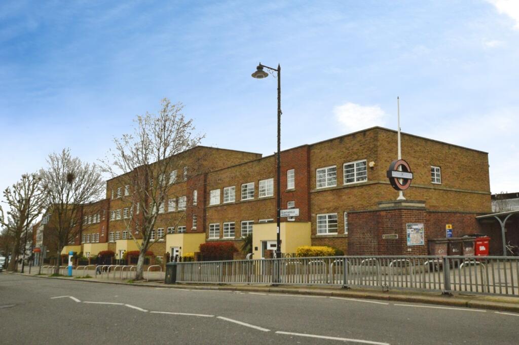 Main image of property: Derwent Road, London, W5