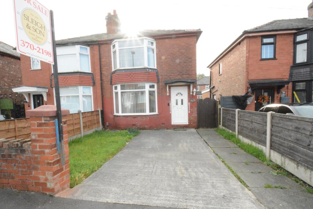 Main image of property: Chaucer Avenue, Droylsden, M43