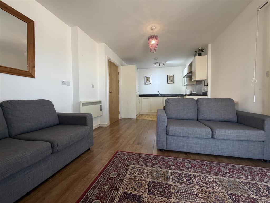 Main image of property: Overstone Court, Cardiff Bay ( 2 Beds ) *