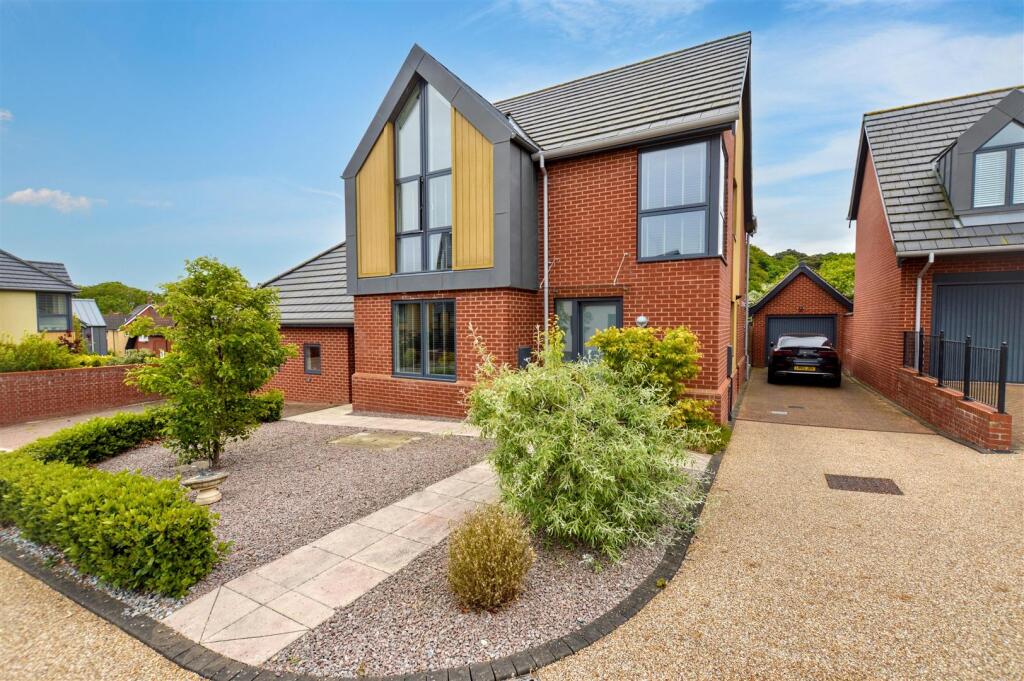 3-bed detached on Younger Drive, Sheringham, £495,000