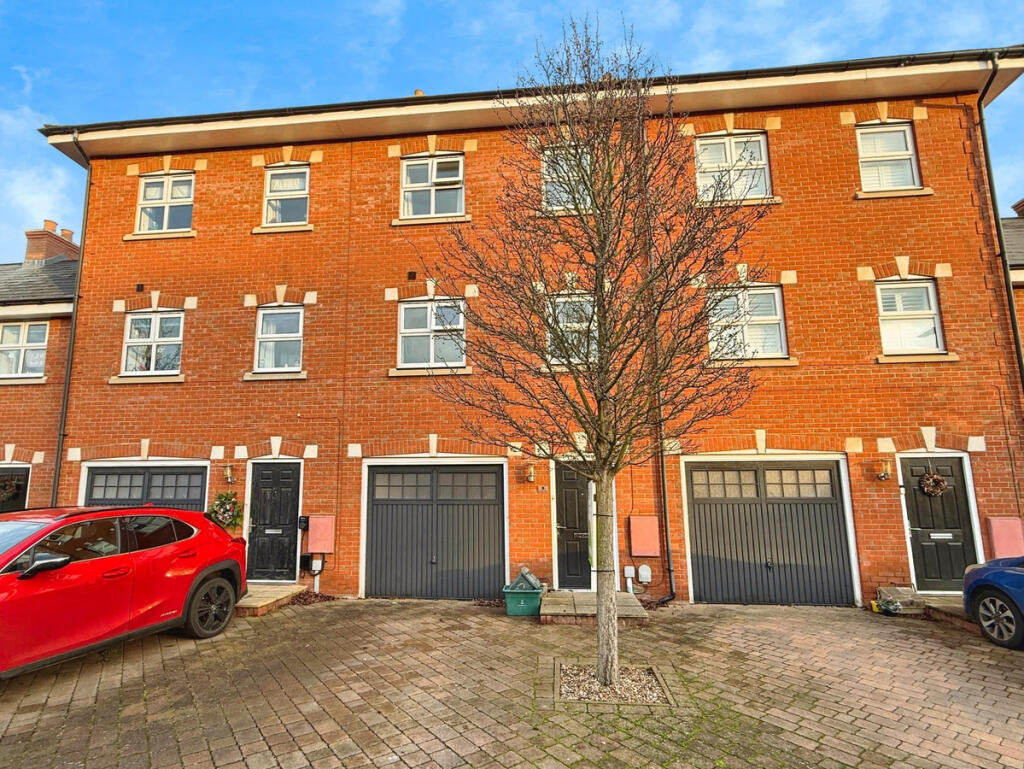 Main image of property: Peache Road, Colchester, CO1