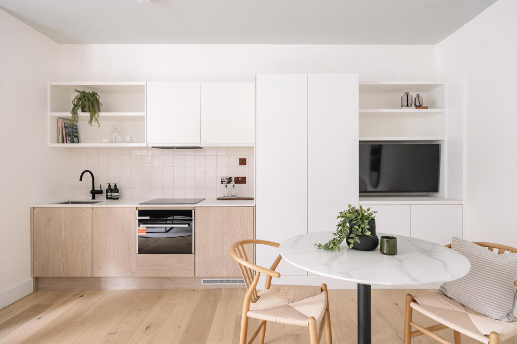 Studio flat for rent