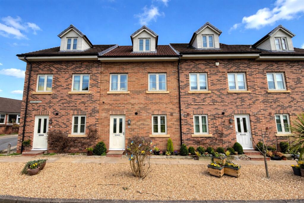 Main image of property: Little Green Mews, Piper Lane, Thirsk, North Yorkshire, YO7