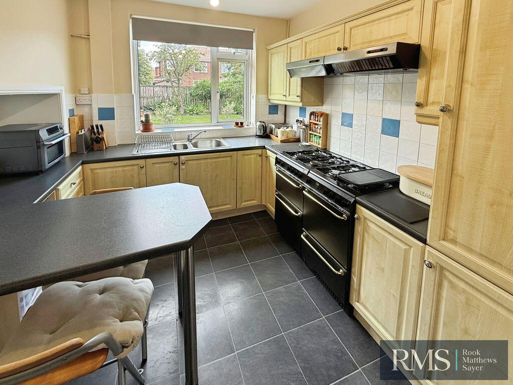 House in Newcastle upon Tyne, Tyne and Wear - View 6