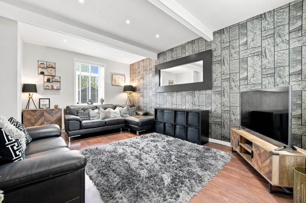 House in Kilmarnock - View 2