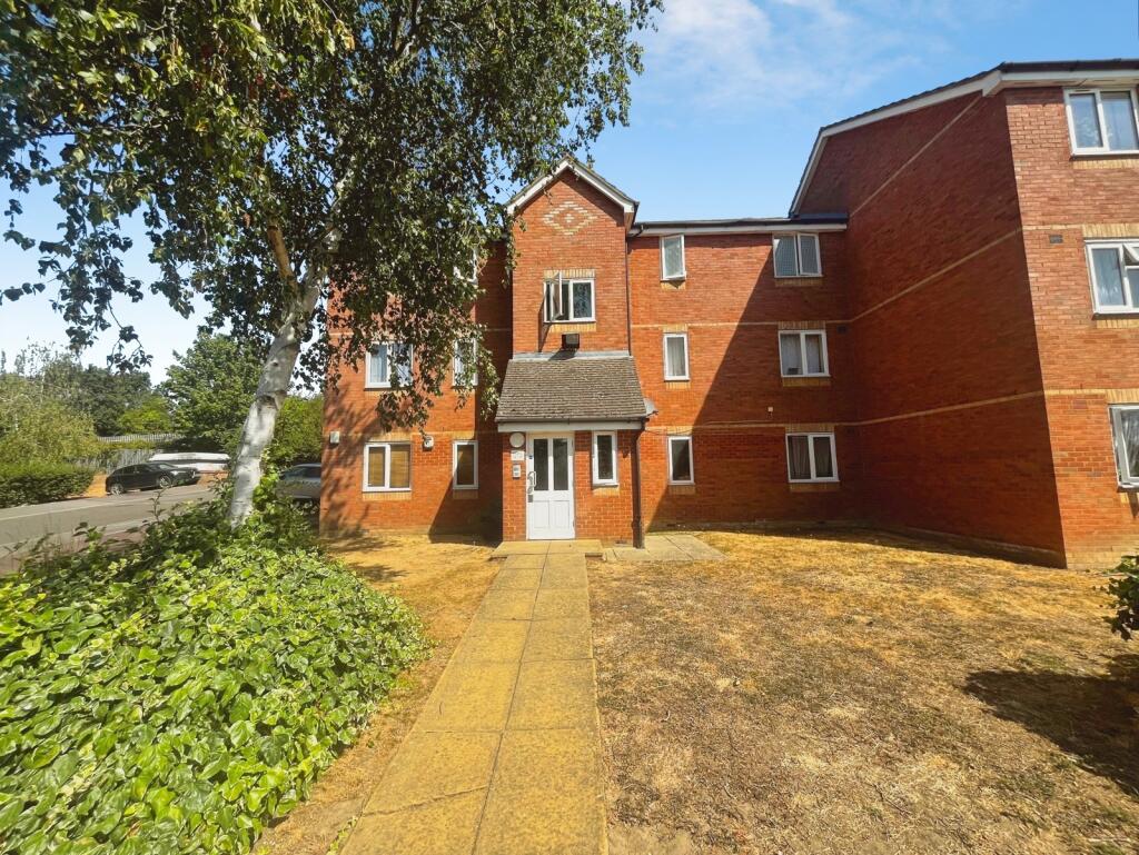 Apartment in Slough