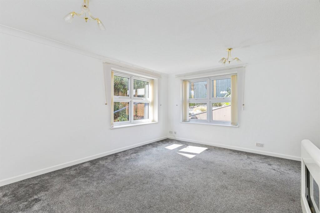 Apartment in Teignbridge, Dawlish - View 4