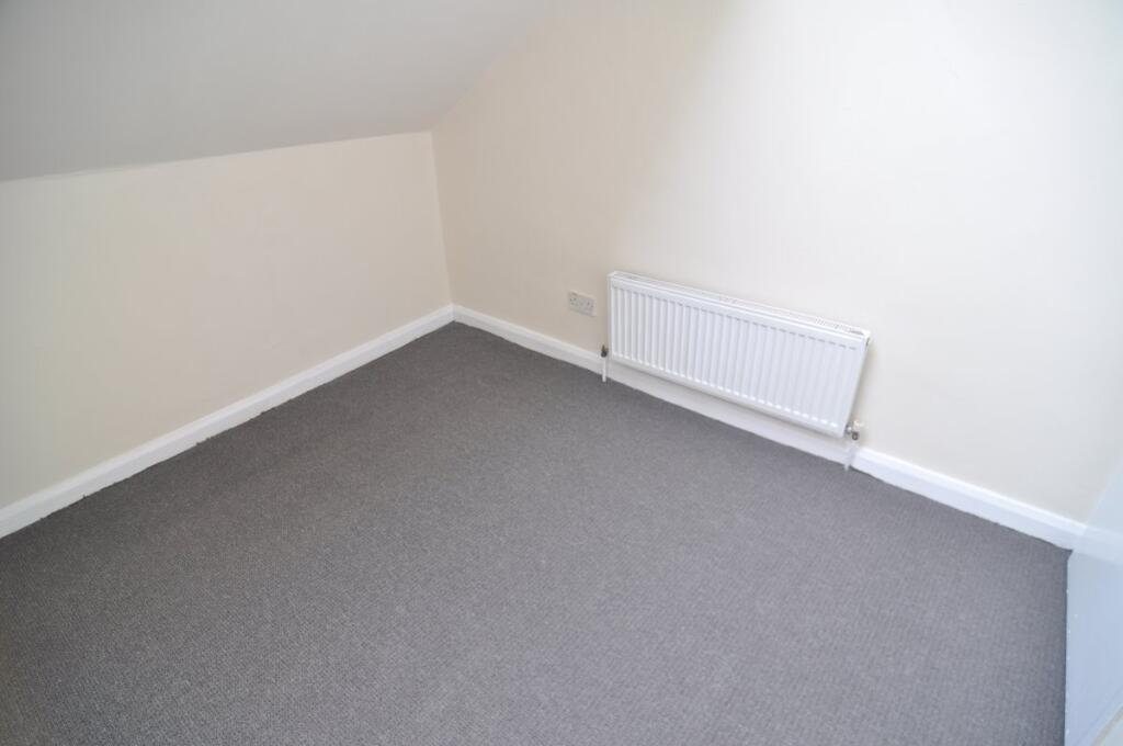 Apartment in Sheffield - View 3